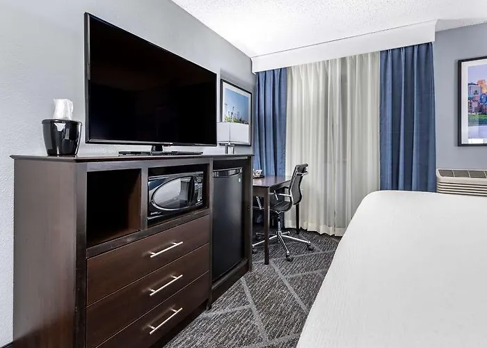 Western Edina - Minneapolis Hotel